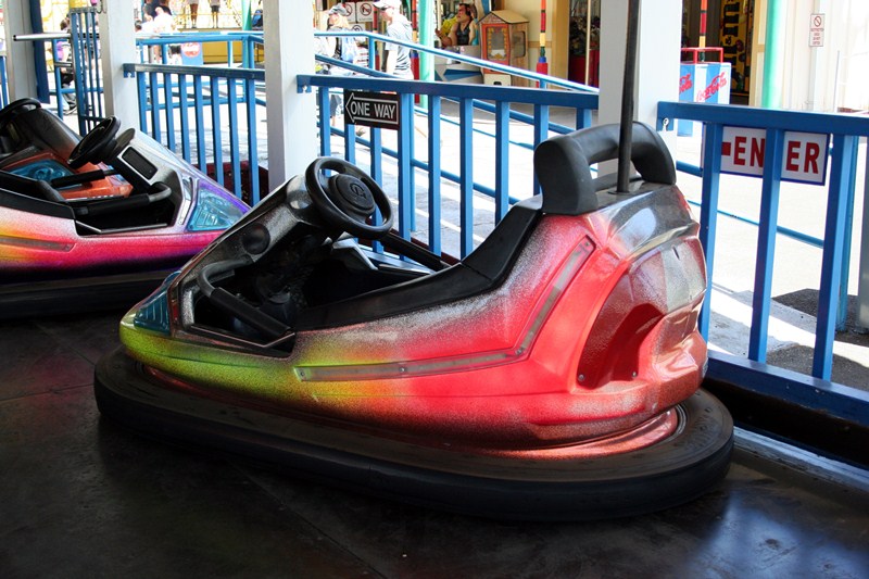 bumper cars amusement park